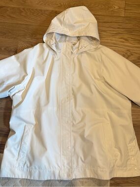 Athleta Cream Lightweight Hooded Trench / Rain Jacket